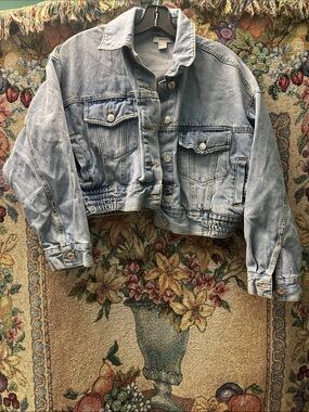 Forever 21 crop Jean jacket